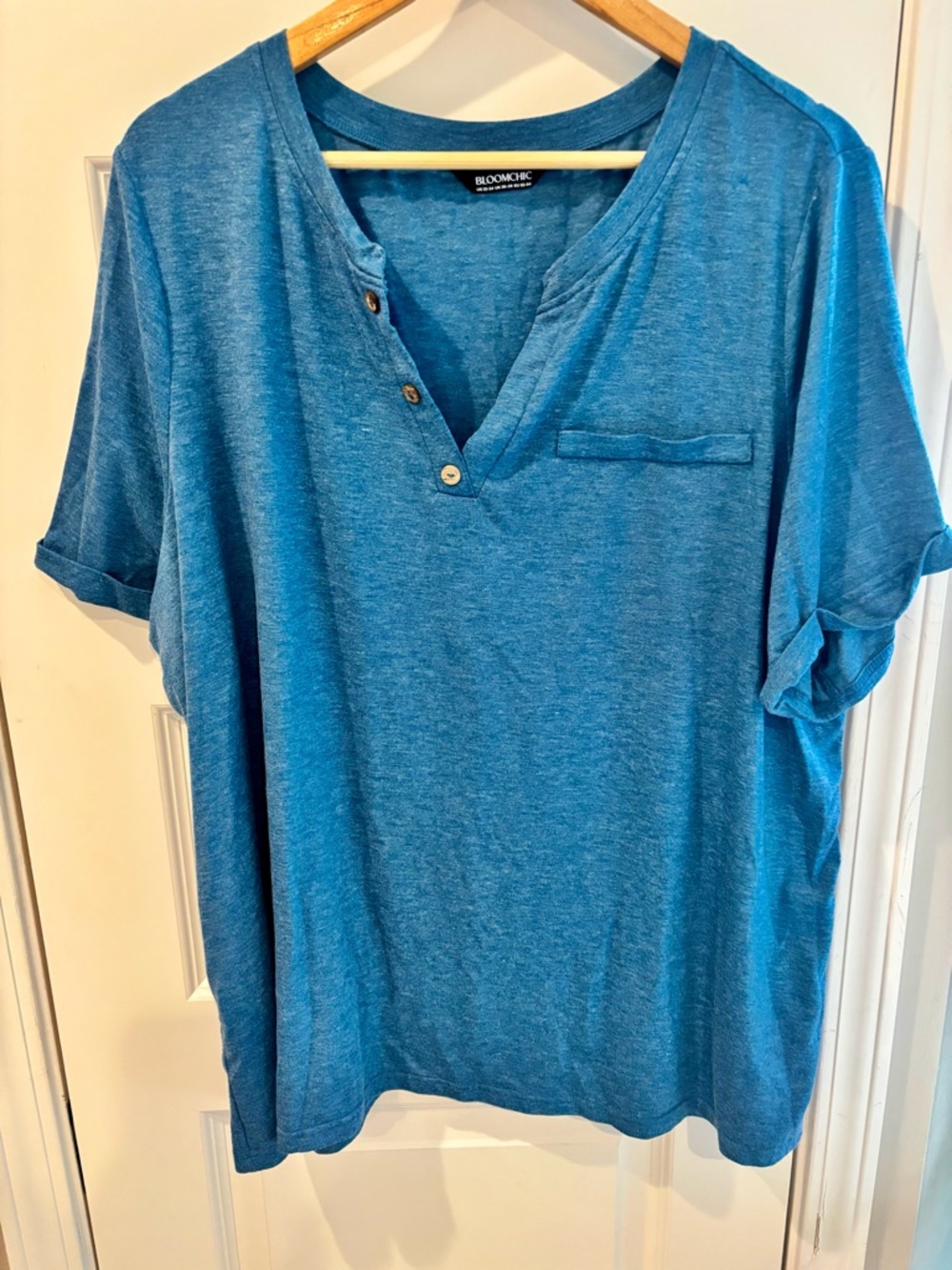 BloomChic Teal-Blue Short Sleeve Henley Top